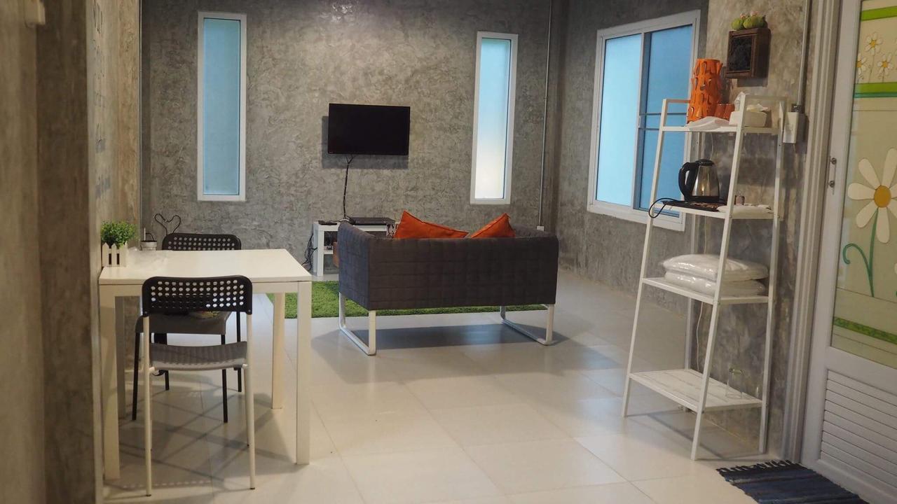 Mama Tree Hotel Rayong Exterior photo
