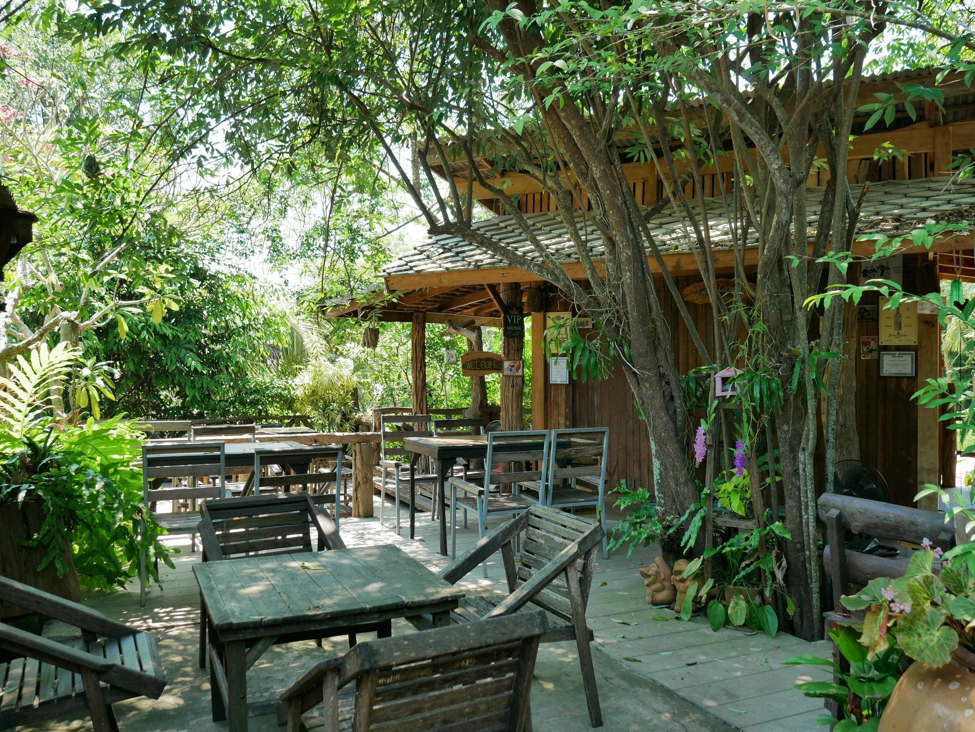 Mama Tree Hotel Rayong Exterior photo